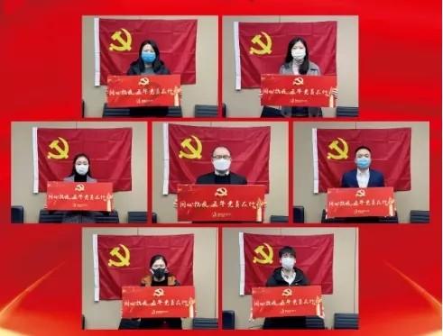 为什么大熊猫要倒立着小便游戏画面