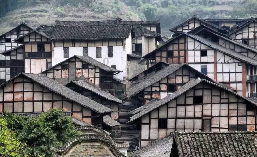 国网当涂县供电公司：靠前监督助力 “马场”蜕变“网红村”